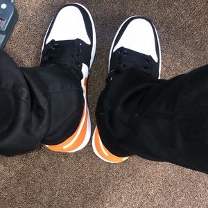 Meet your Posher, Joel